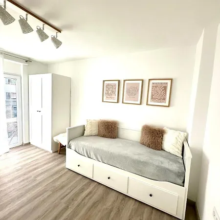 Apartament New Comfortable And Cute One-room Of 33 M2