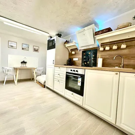 New Comfortable And Cute One-room Of 33 M2 * Любляна