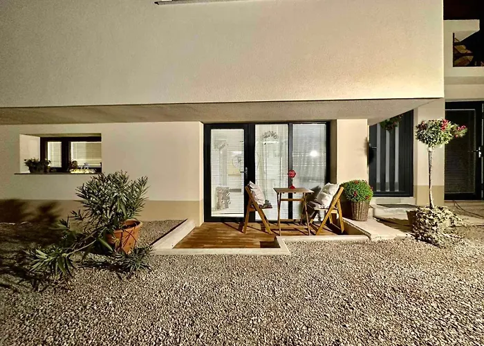 New Comfortable And Cute One-room Of 33 M2 * リュブリャナ